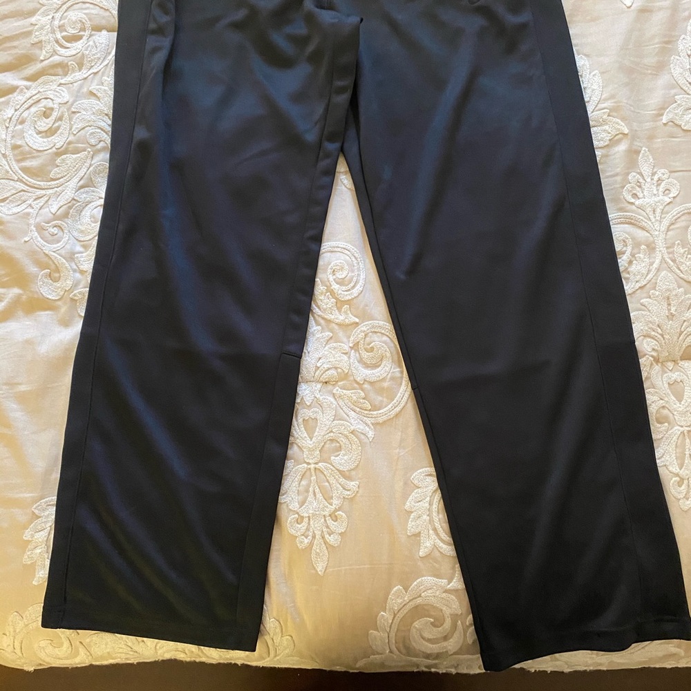 Men’s Nike warm up pants size L